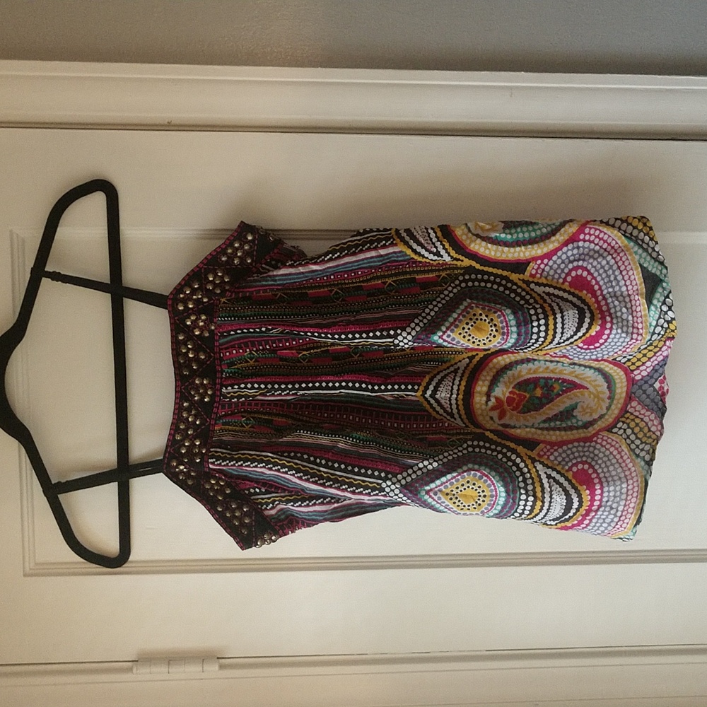 Trim and Flirt tank top size Large